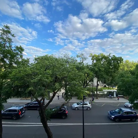 Au Coeur De L'ile Saint Louis Paris