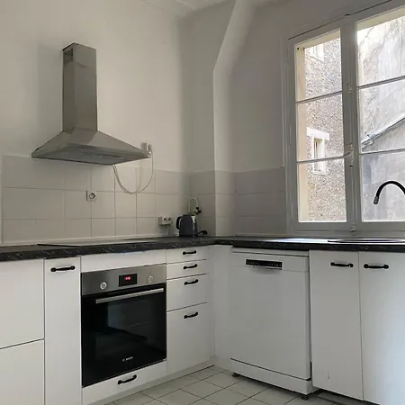 Homestay Au Coeur De L'ile Saint Louis
