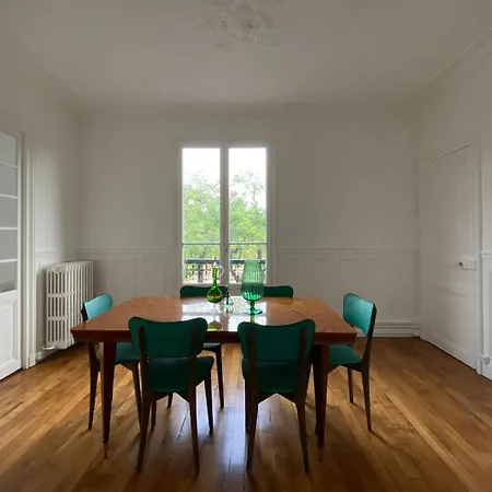 Homestay Au Coeur De L'ile Saint Louis Paris